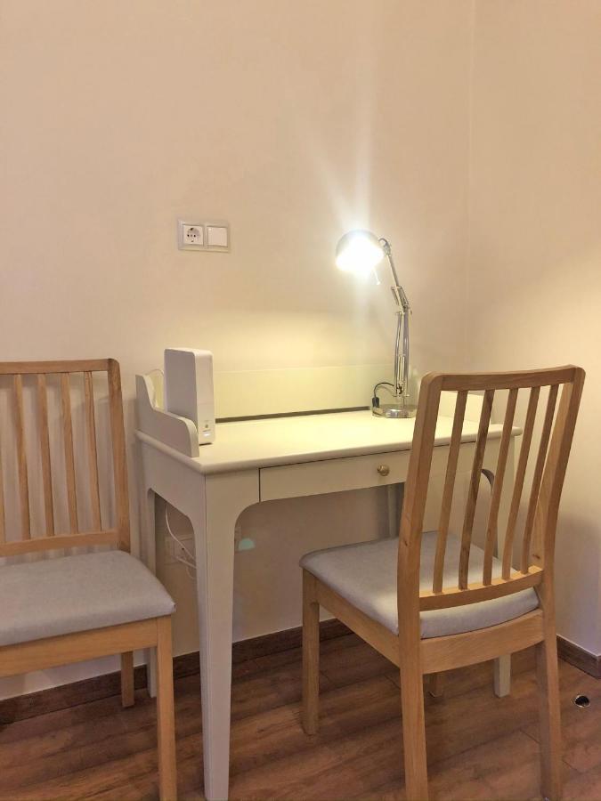 Modern Comfort In Historical Budapest Luaran gambar